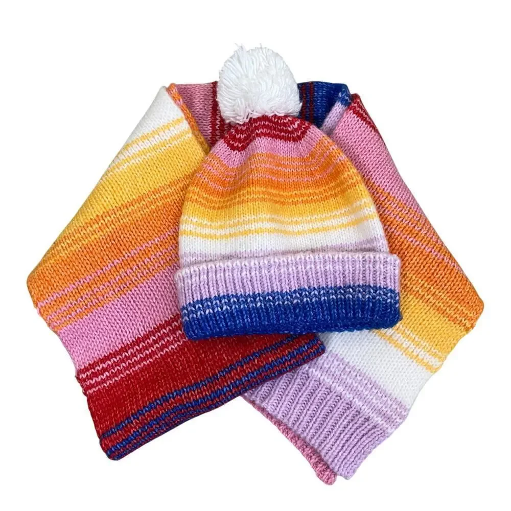 Old Navy Matching Hat and Scarf Set Rainbow Color Chunky Knit Sweater Fabric